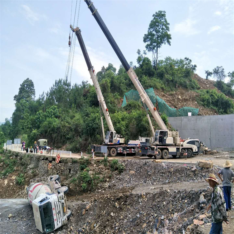 白银白银24小时应急道路救援吊装吊装现场实拍